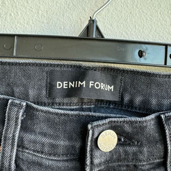 Aritzia Denim Forum The Arlo Hi-Rise Straight Jean Black Eyeliner Size 28 LONG - Picture 4 of 11